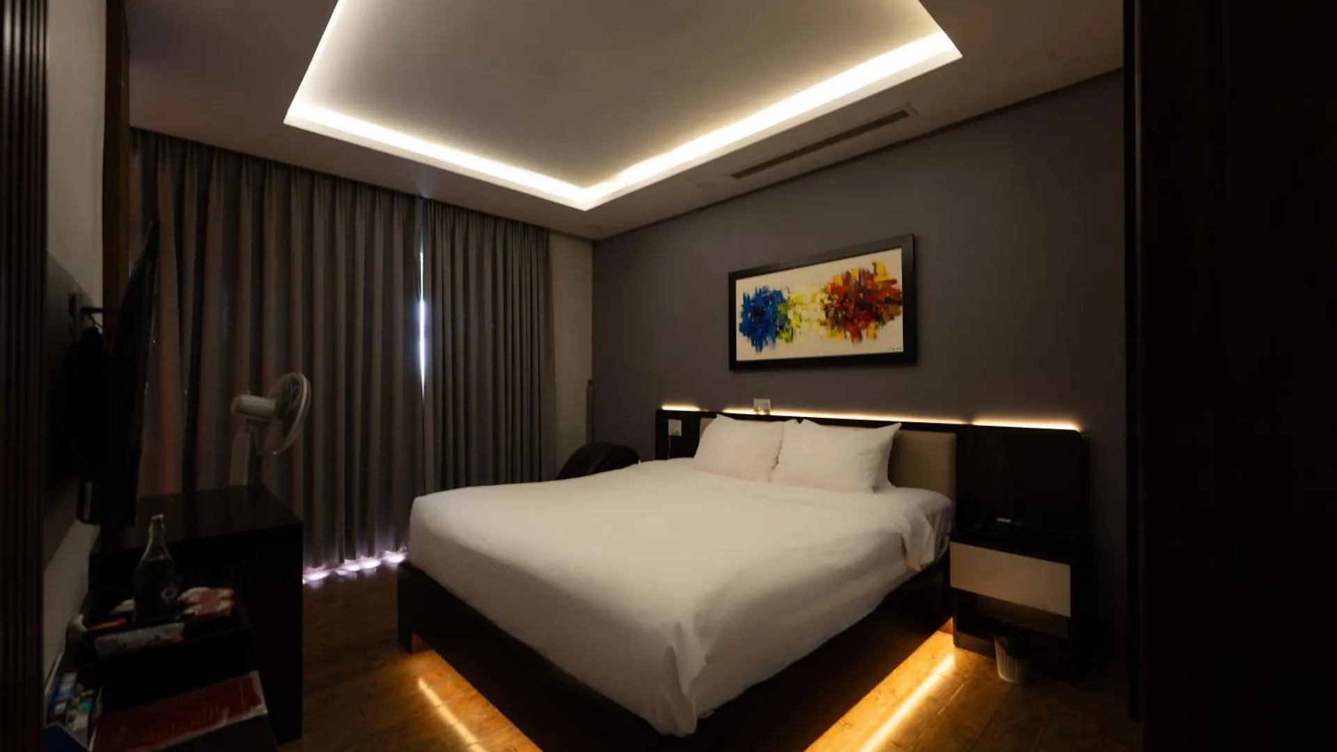 Dao Tien Hotel - Le Van Huu Da Nang