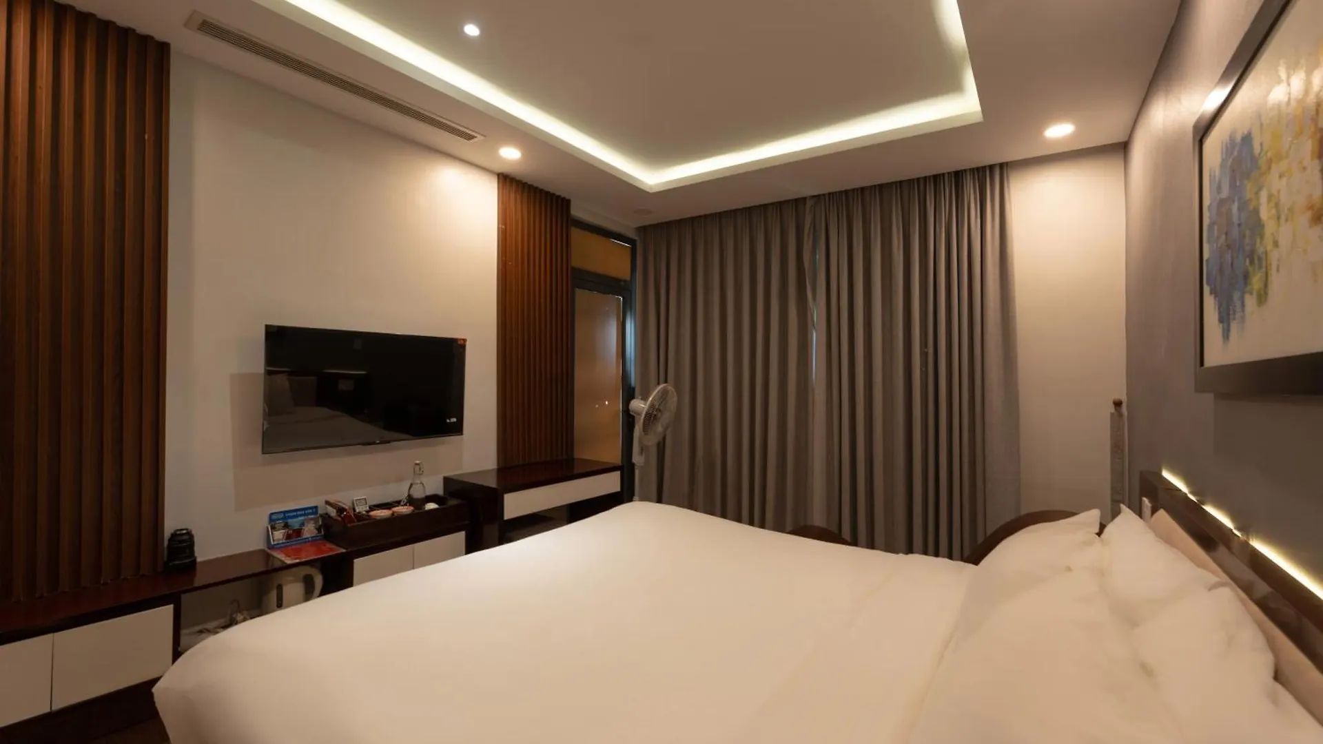 Dao Tien Hotel - Le Van Huu Da Nang