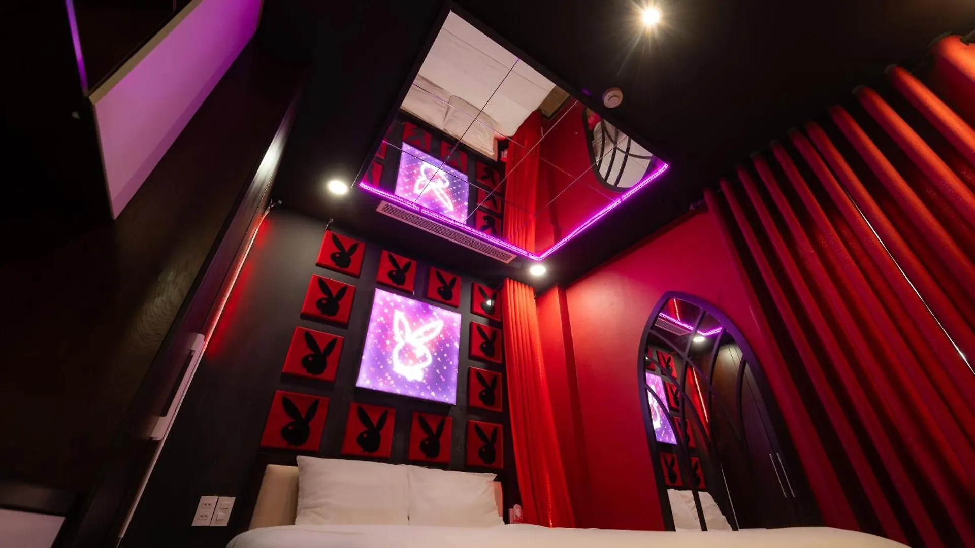 Dao Tien Hotel - Le Van Huu Da Nang